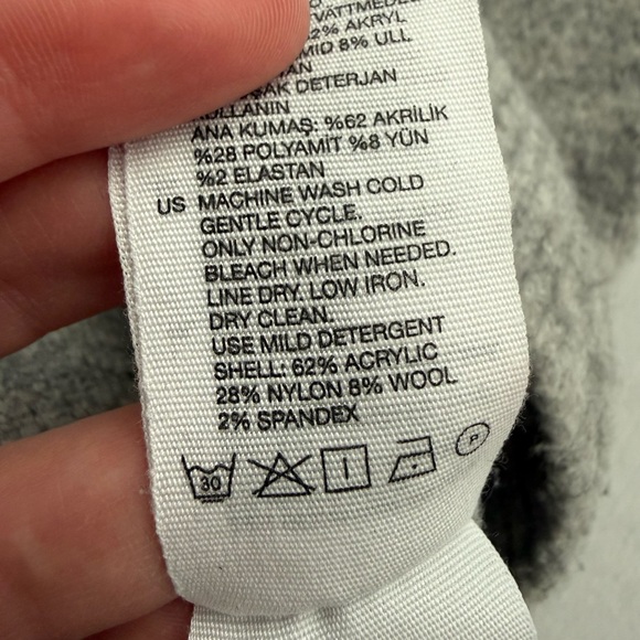 & Other Stories Light Gray Knit Sweater - Picture 8 of 8